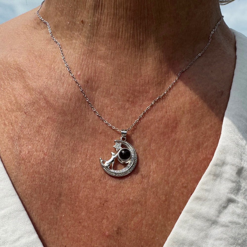 Collier Photo Personnalisé par projection en Argent 925 porté femme