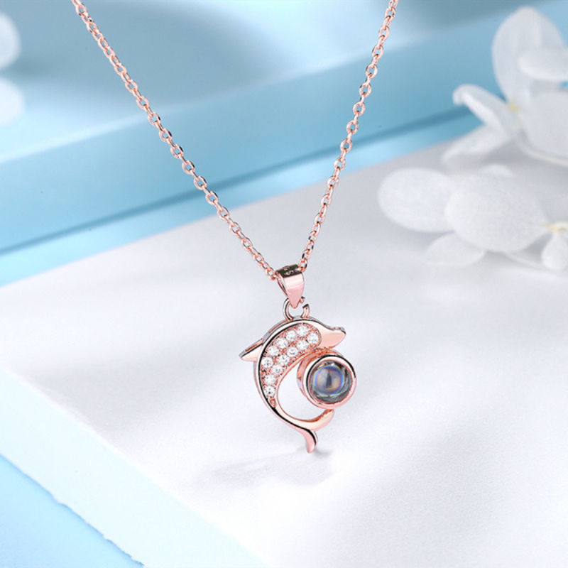 collier pendentif or rose projection photo