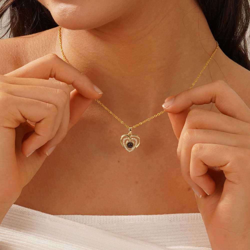 collier photo femme or